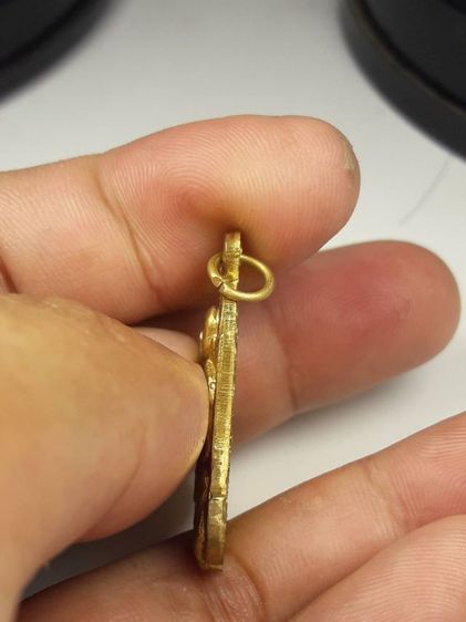 dเหรียญระฆังพระอาจารย์ฝั้นอาจาโร รูปที่ 4