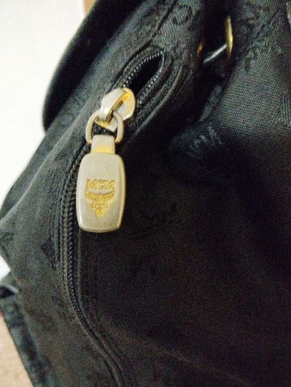 กระเป๋าเป้ MCM แท้สวย รูปที่ 13