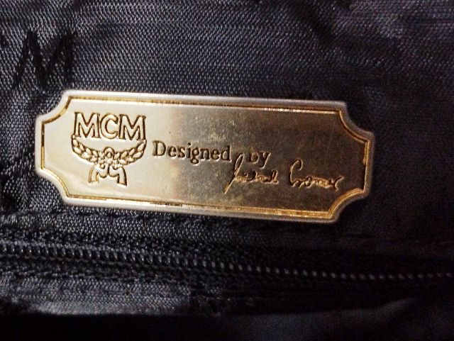 กระเป๋าเป้ MCM แท้สวย รูปที่ 2
