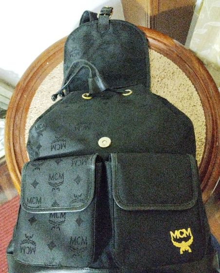 กระเป๋าเป้ MCM แท้สวย รูปที่ 4