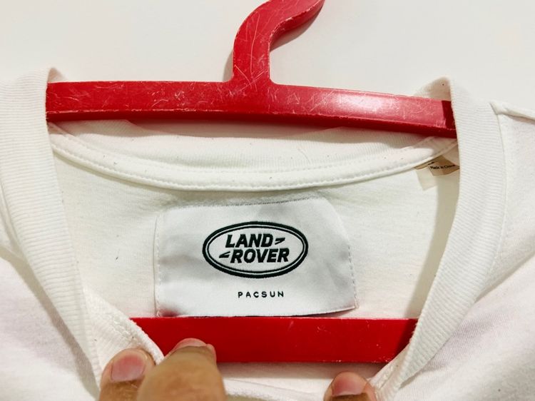 เสื้อยืด LAND ROVER กระเป๋าอกซ้าย แท้ 💯 size M อก 21 ยาว 27 นิ้ว สภาพใหม่มาก ดีเทลสวย เนื้อผ้าดีมาก หายากน่าสะสมครับ รูปที่ 5
