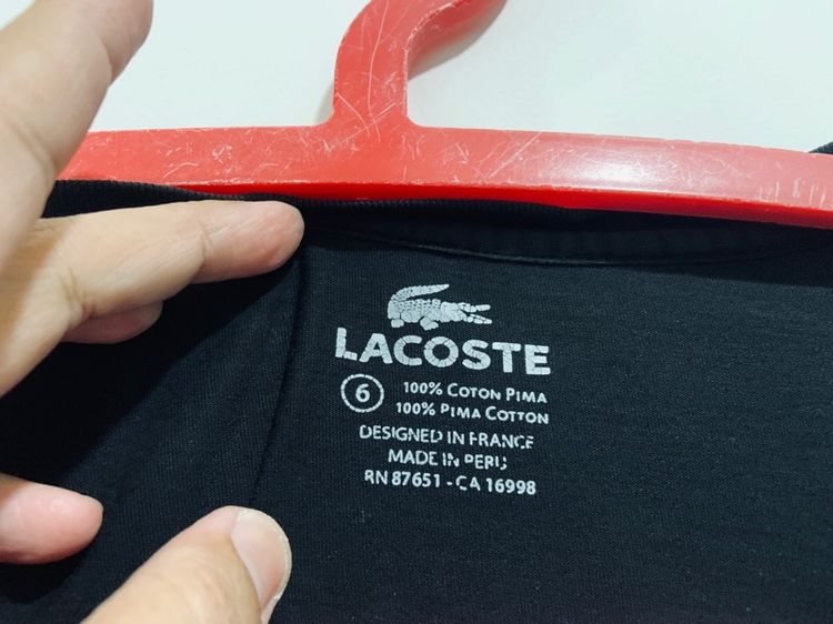 เสื้อยืดแขนยาว LACOSTE แท้ 💯 size 6 ขนาดอก 22 ยาว 28 นิ้ว สภาพใหม่มาก สีดำทรงสวย เนื้อผ้านิ่มมาก หายากน่าสะสมครับ รูปที่ 3
