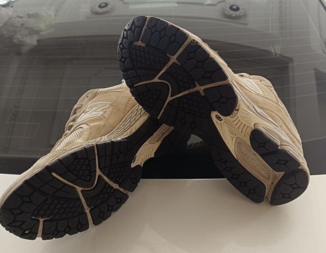 ขาย New Balance 2002RE สีครีม  สภาพสวย เหมือนใหม่ Size 43-275cm รูปที่ 6