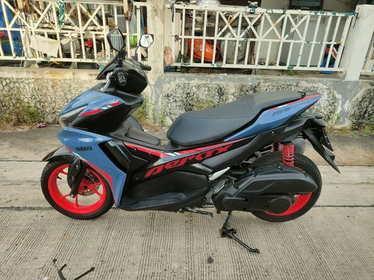 🛵ยังไงก็ขาย AEROX155 ปี 65 เครื่องดี สีสวย สตาร์ทมือ เล่มชุดโอนครบ+เปลี่ยนถ่ายน้ำมันเครื่องฟรี ส่งฟรี30 ก.ม รูปที่ 2