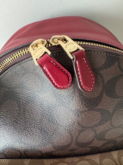 กระเป๋าเป้ Coach แท้ 💯 มือสอง MEDIUM CHARLIE BACKPACK IN COLORBLOCK SIGNATURE CANVAS (COACH F32111) รูปที่ 5