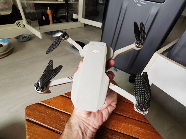 DJI Mavic Mini 1 Combo Set - จัดส่งฟรี​ - 2K Video - 249g