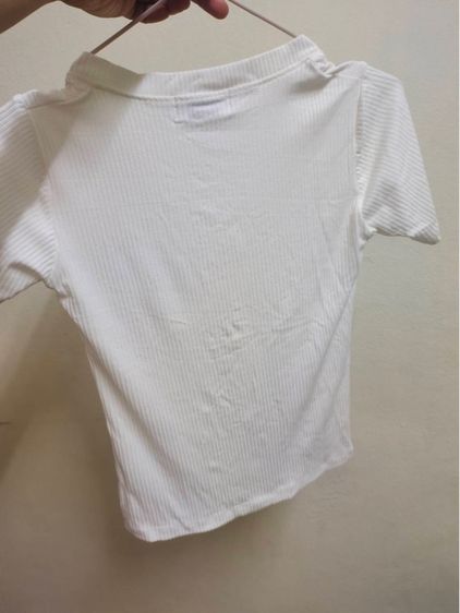 เสื้อAtipaไซส์L(แค่ลองไม่เคยใส่) รูปที่ 3