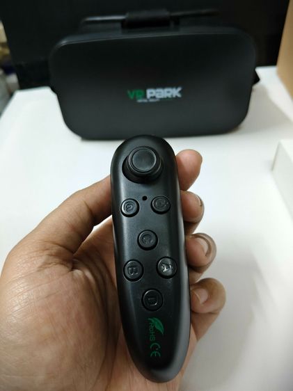 แว่น VR 3D ดูหนังเล่นเกม 3มิติ สีดำ มีรีโมท คอนโทรล สภาพใหม่  รูปที่ 4