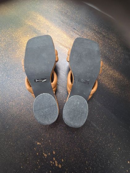 รองเท้าแตะ 39 รูปที่ 4