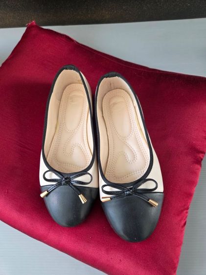 รองเท้าส้นแบน เบอร์39