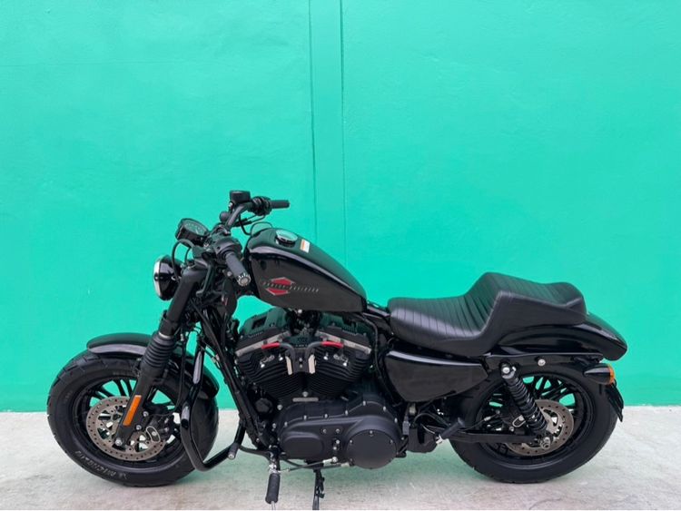 Forty Eight 2020 สีดำ โช๊คOHLINS รูปที่ 17