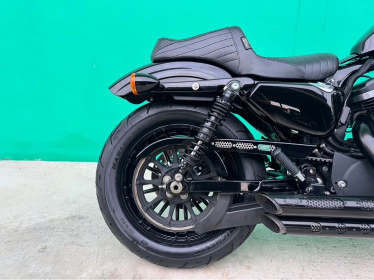 Forty Eight 2020 สีดำ โช๊คOHLINS รูปที่ 9