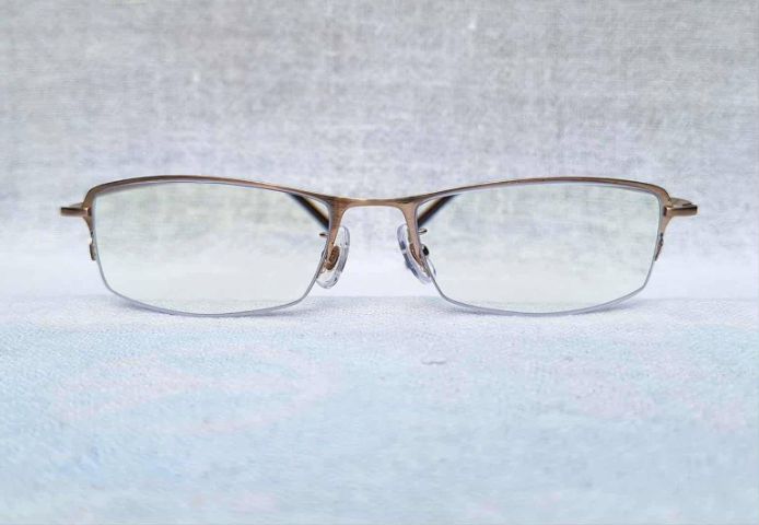 แว่นสายตาอเมริกันแคลิฟอร์เนียนสายพันธุ์ซาบาเอะ ZEROGRA กรอบเบต้าไทเทเนียมสีทอง เลนส์บลูโพรเทค มัลติโค้ท ค่าสายตายาว 250 ...Authentic ZEROGRA Handcrafted in Sabae, Japan รูปที่ 2