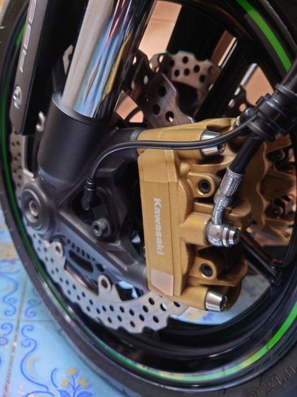 ปั้มล่าง 4 Port Z1000 R,L รูปที่ 2