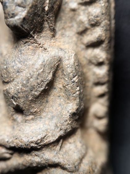 พระรอดลำพูนพิมพ์เล็กเนื้อเขียวหินครกครับ รูปที่ 10