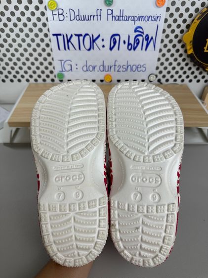 Crocs classic แดงลาย m7 รูปที่ 5