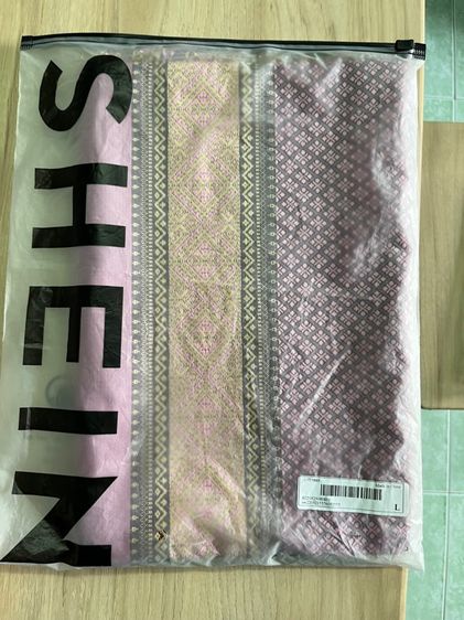  ผ้าคลุมไหล่ผ้าชิ้น รูปที่ 2