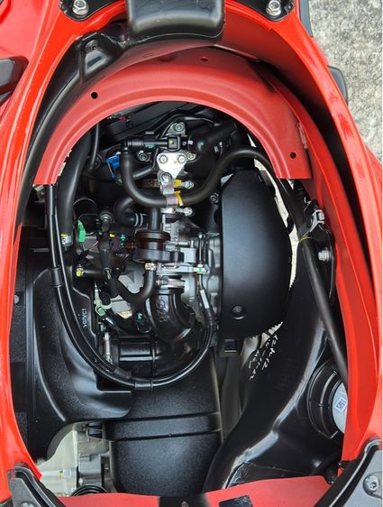 Vespa Sprint S150 i-get รูปที่ 18