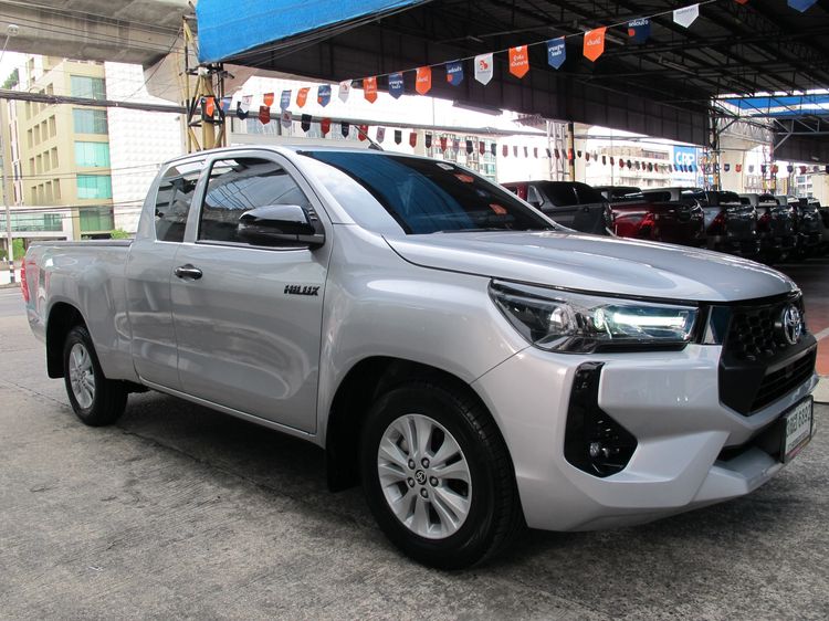 Toyota Hilux Revo 2024 2.4 Z Edition Mid Pickup ดีเซล ไม่ติดแก๊ส เกียร์อัตโนมัติ เทา รูปที่ 2