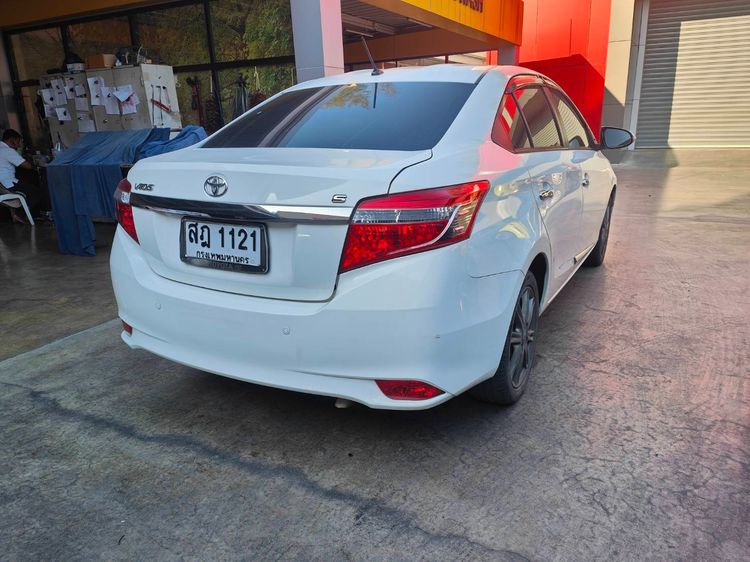 Toyota Vios 2013 1.5 S Sedan เบนซิน ไม่ติดแก๊ส เกียร์อัตโนมัติ ขาว รูปที่ 4