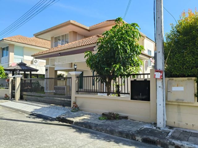 อื่นๆ มีบางส่วน 2013 ใช่ ขายบ้านเดี่ยว2ชั้น อ.หางดง เชียงใหม่ ราคา4.29ล้านบาท รูปที่ 3