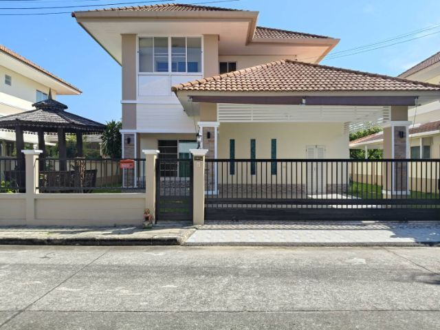 ขายบ้านเดี่ยว2ชั้น อ.หางดง เชียงใหม่ ราคา4.29ล้านบาท