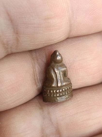 พระชัยวัฒน์สุจิตโต วัดบวรนิเวศฯ เนื้อทองทิพย์ พิมพ์สมาธิ นิยม รูปที่ 3