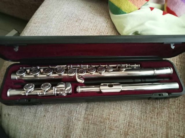 flute yamaha YFL- 221s  มือ2 สภาพใหม่ เพิ่งเปลี่ยนนวม และจูนเสียงมา รูปที่ 4
