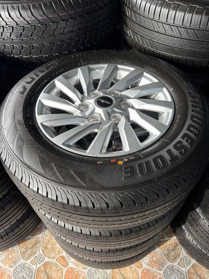ล้อ isuzu 2.2 maxforce 2025 Bridgestone Duravis R611 215-70-16 ปี25 (ป้ายแดง)
