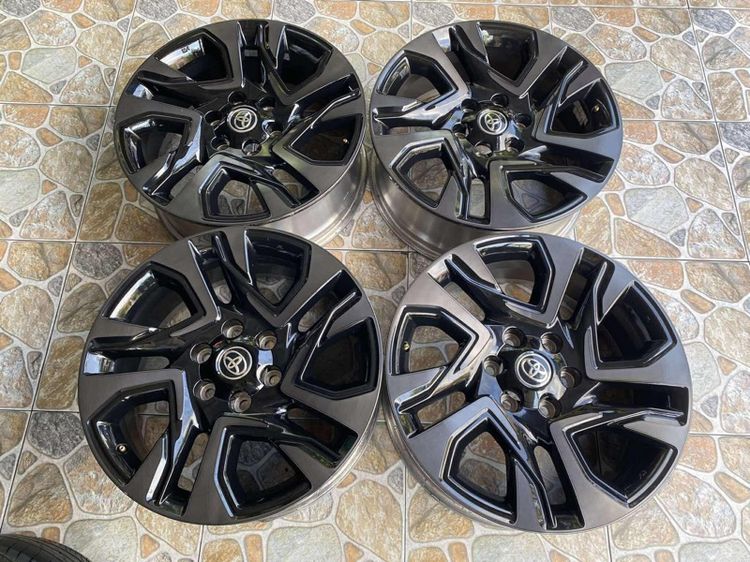 ล้อ Toyota fortuner Legender gr 20