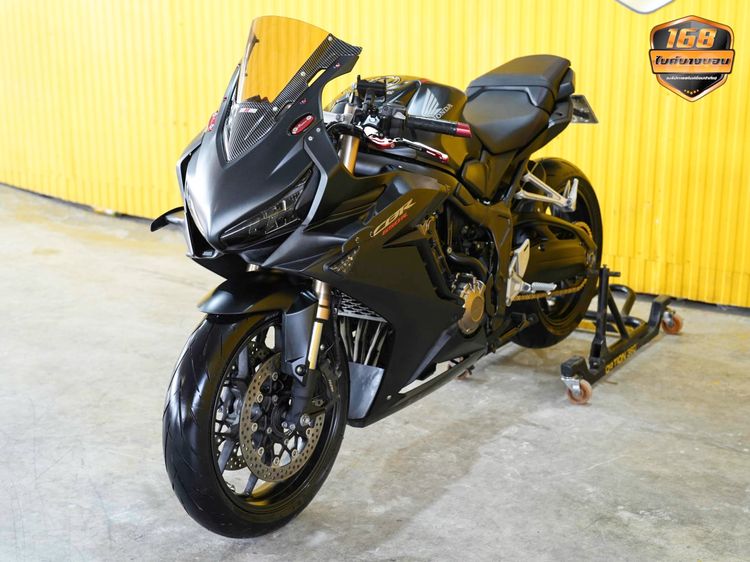HONDA CBR 650 R ปี 2019 ฟรีดาวน์ออกรถ 0 บาท.