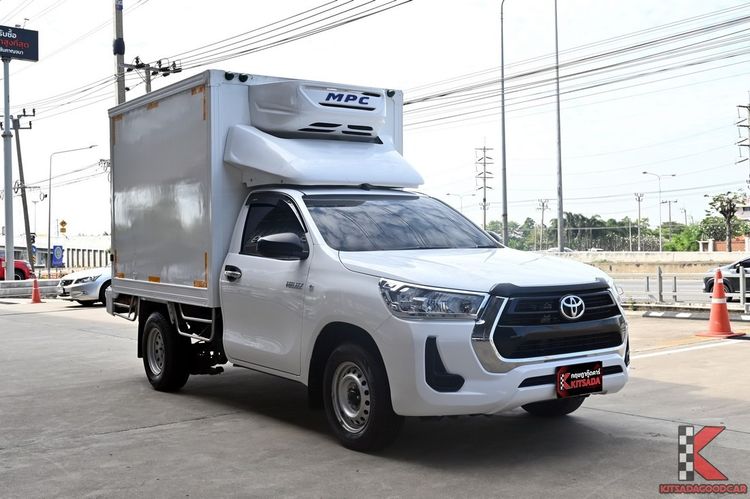 Toyota Hilux Revo 2024 2.4 Entry Pickup ดีเซล ไม่ติดแก๊ส เกียร์ธรรมดา ขาว