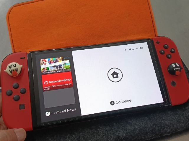 เครื่องเกมส์นินเทนโด เชื่อมต่อไร้สายได้ Nintendo switch oled mario กล่องครบอุปกรณ์ครบ