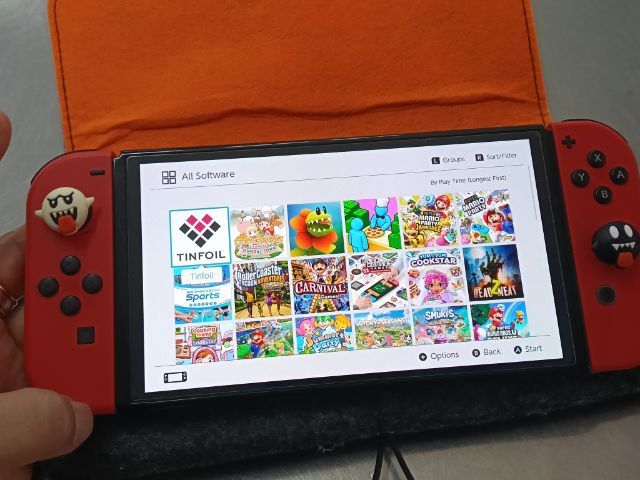 Nintendo switch oled mario กล่องครบอุปกรณ์ครบ รูปที่ 3