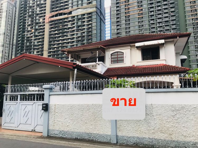 อื่นๆ มีบางส่วน สร้างเสร็จก่อน 2010 ขายบ้านเดี่ยว 2 ชั้น ทำเลทอง ลาดพร้าว ซอย 1 ใกล้ ยูเนียนมอลล์ รูปที่ 3