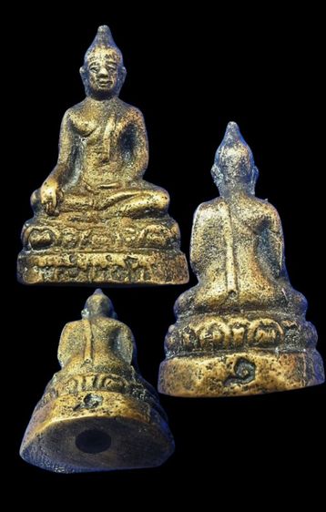 พระเก่าไม่ทราบที่ ไห้บูชาทักมาครับ