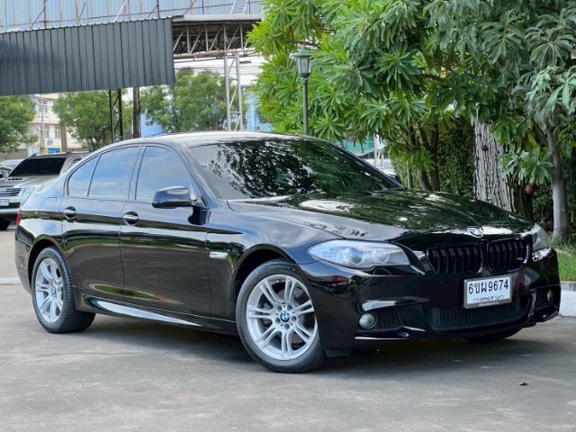 BMW Series 5 2012 528i Sedan เบนซิน ไม่ติดแก๊ส เกียร์อัตโนมัติ ดำ