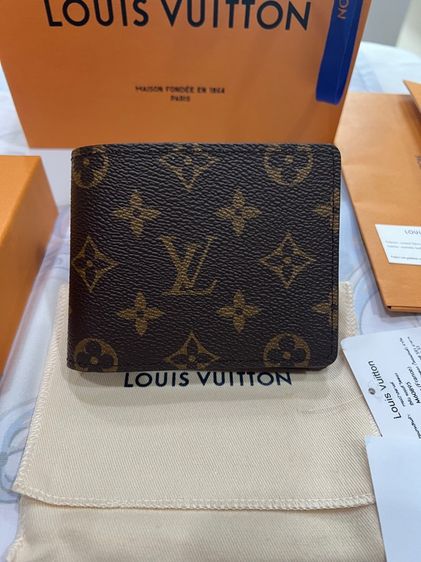 น้ำตาล กระเป๋าสตางค์ผู้ชาย Louis Vuitton