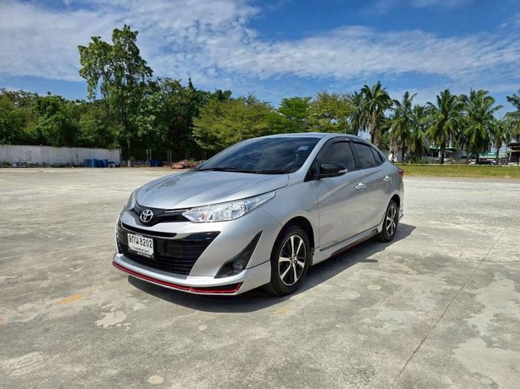 Toyota Yaris ATIV 2019 1.2 E เบนซิน เกียร์อัตโนมัติ เทา รูปที่ 2