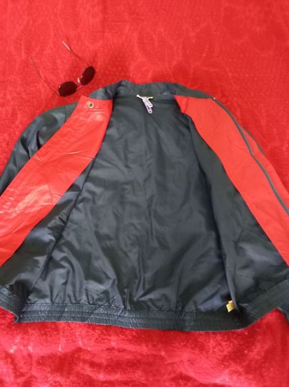 Lacoste กันน้ำ ลดราค รูปที่ 4