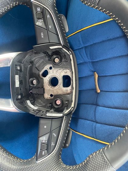 พวงมาลัยแท้เดิม Audi Q8 S line รูปที่ 5