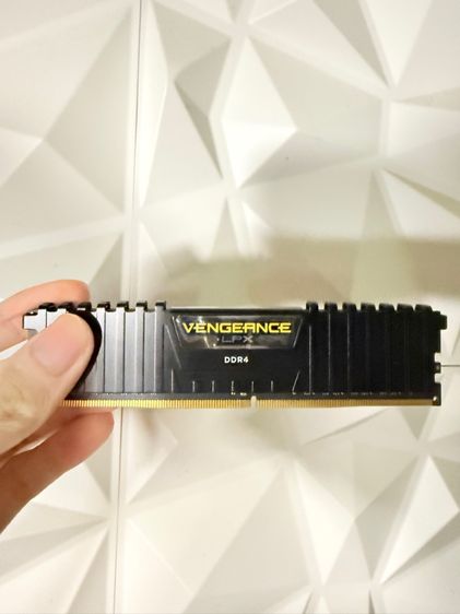 อื่นๆ แรม 8Gb ddr4 