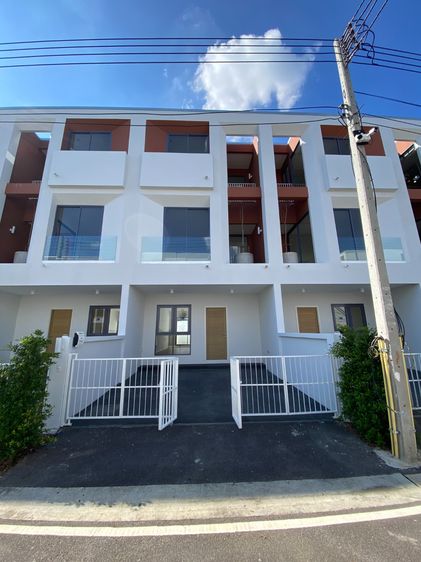 อื่นๆ ไม่มี 2025 บ้านโซนหางดงเชียงใหม่ โครงการ Monotown 4 