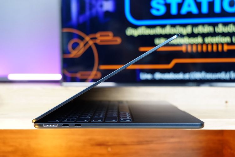 APPLE Macbook Air M2 ram8 ssd256 จอ13.6 2k Cycle count เพียง 188 ครั้ง อุปกรณ์แท้ครบกล่อง รีเซ็ตตัวเครื่องพร้อมใช้งาน ขายเพียง 20,990.- รูปที่ 6