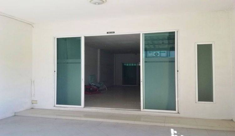 ทาวน์โฮม 2 ชั้น ม.อาร์เคปาร์ค ถ.หทัยราษฎร์ บางชัน คลองสามวา กรุงเทพฯ