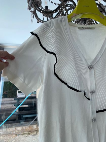 โคลเอ้ เสื้อแขนสั้น สภาพใหม่เอี่ยม  รูปที่ 3