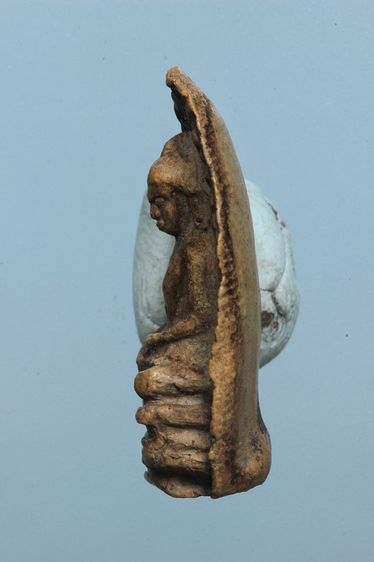 พระรอดลำพูนสวยๆค่ะเก่าค่ะ รูปที่ 4