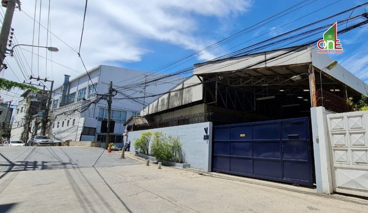ที่ดิน + โกดัง 1 ชั้น ซ.อรุณอัมรินทร์ 39 ถ.อรุณอมรินทร์ แขวงอรุณอมรินทร์ เขตบางกอกน้อย กรุงเทพมหานคร รูปที่ 2