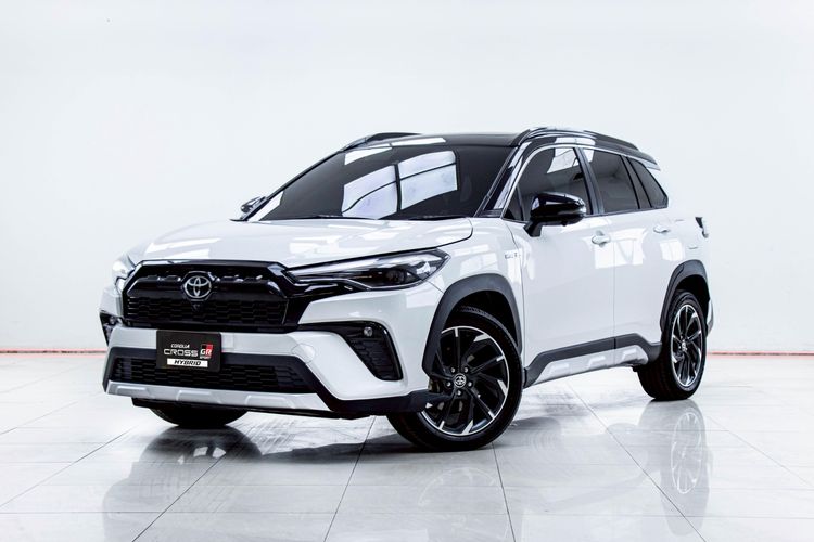 Toyota Corolla Cross 2022 1.8 HEV GR Sport Utility-car ไฮบริด ไม่ติดแก๊ส เกียร์อัตโนมัติ ขาว รูปที่ 4