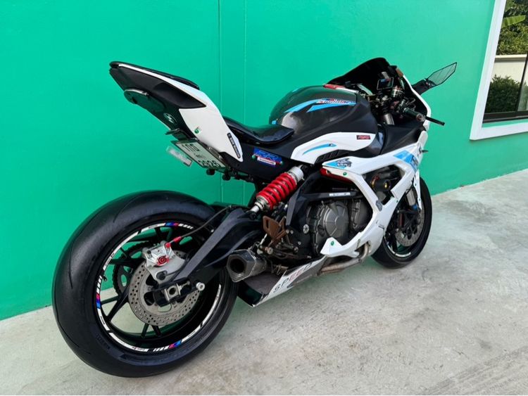 Benelli 600 สีขาว ปี2018 แต่งปลาทู รูปที่ 3